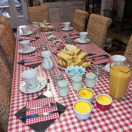 Les 2 Chenes Nocleg ze śniadaniem